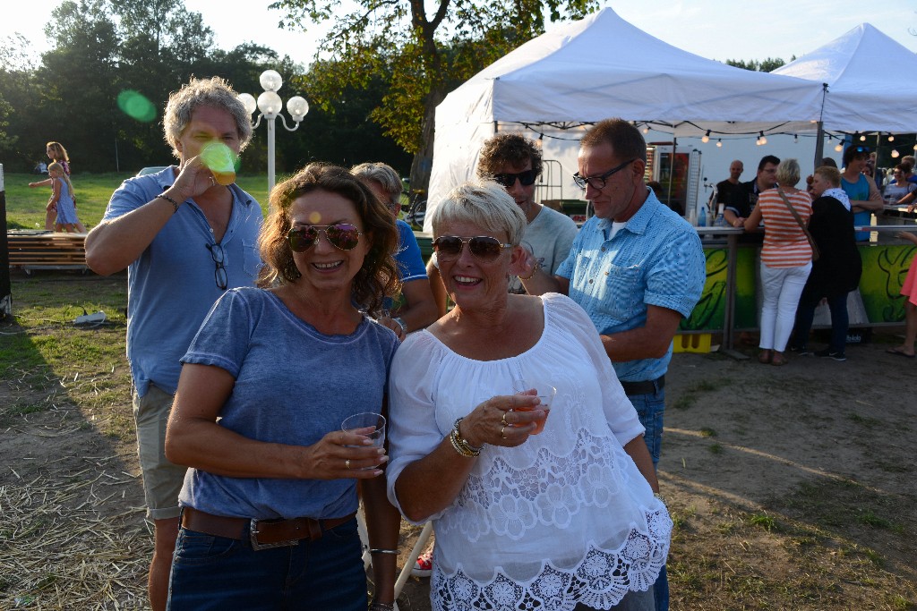 ../Images/Boeren, burgers en buitenlui zondag 155.jpg